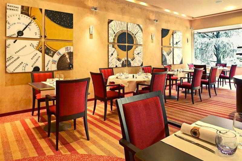 Mercure Besancon Parc Micaud - Hotel & Bar Dış mekan fotoğraf