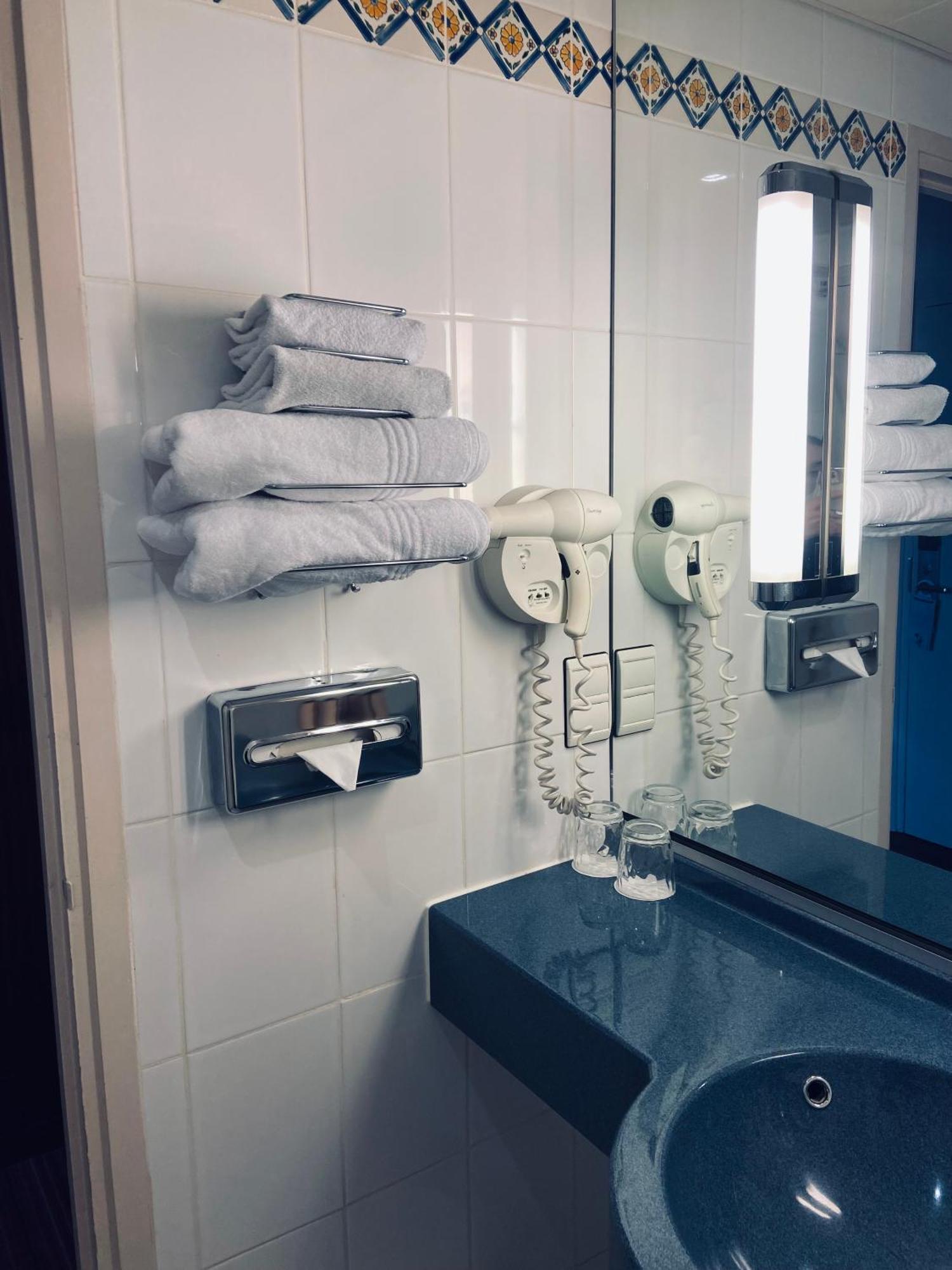 Mercure Besancon Parc Micaud - Hotel & Bar Dış mekan fotoğraf