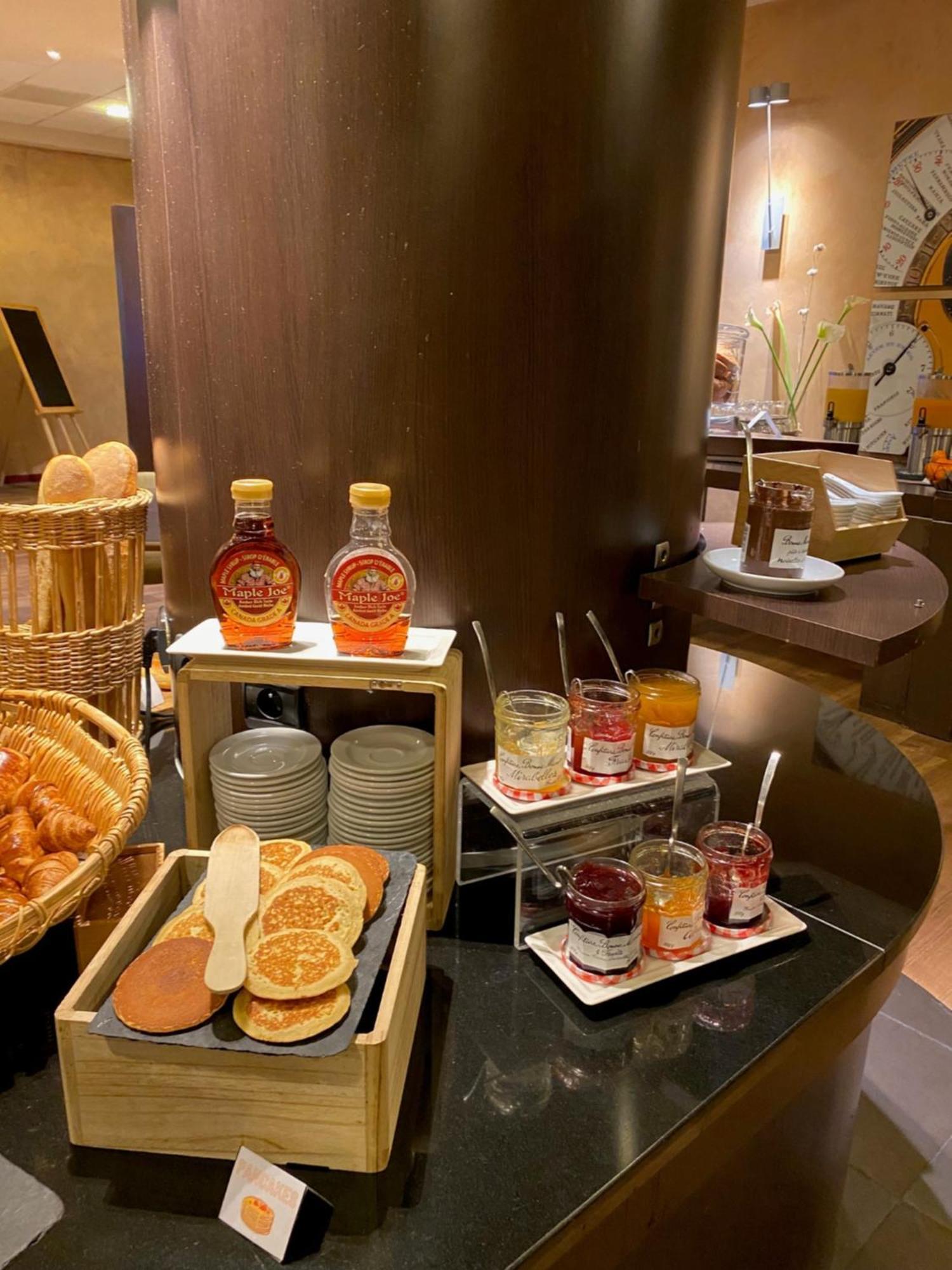 Mercure Besancon Parc Micaud - Hotel & Bar Dış mekan fotoğraf