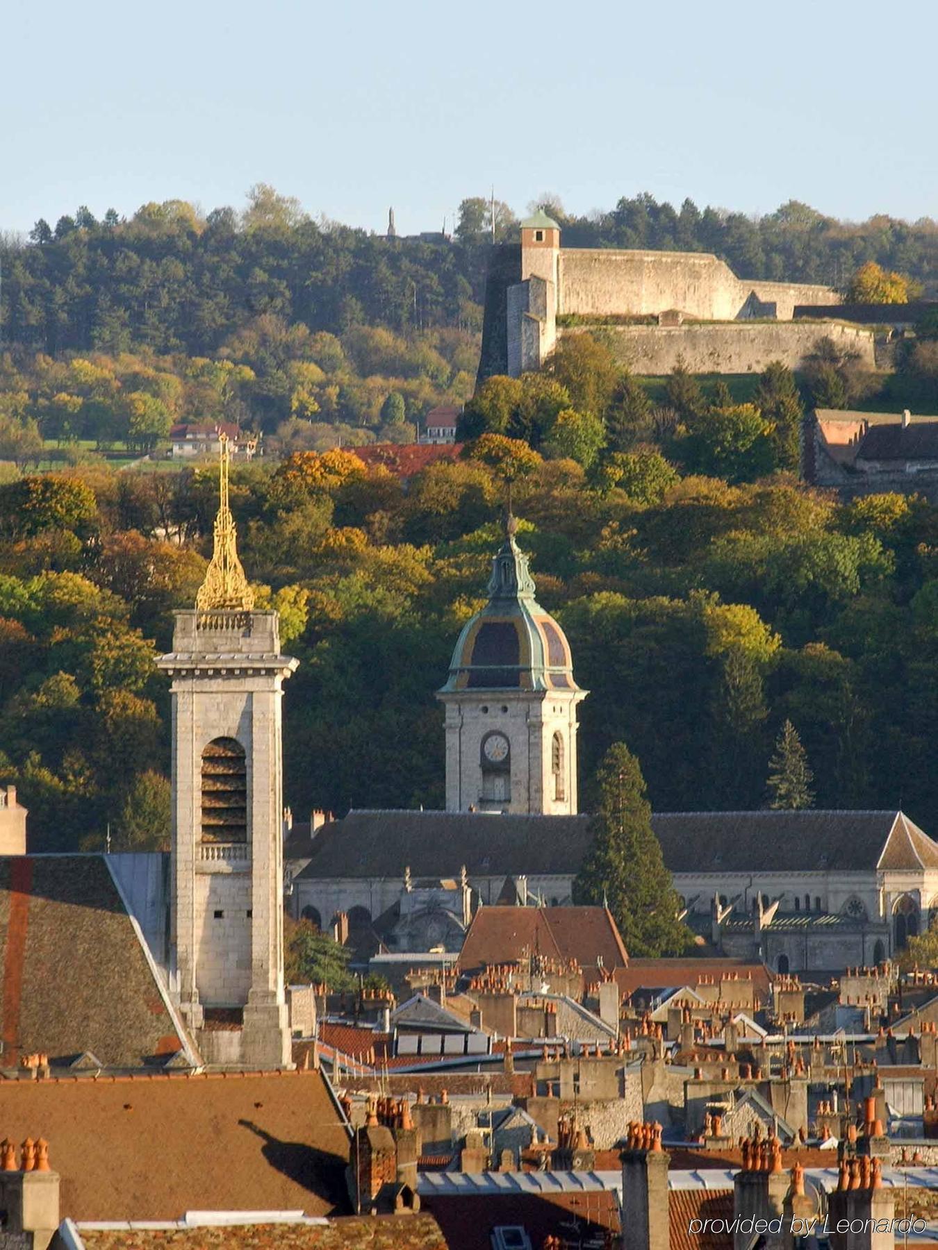 Mercure Besancon Parc Micaud - Hotel & Bar Dış mekan fotoğraf